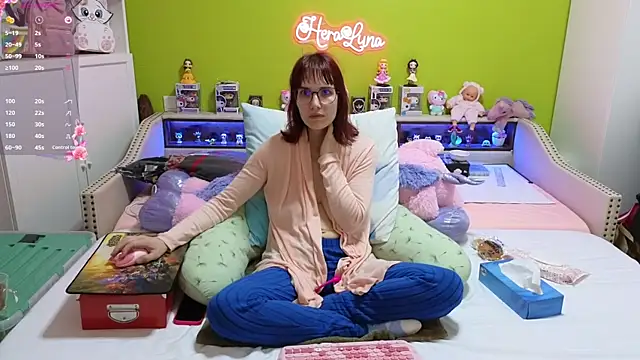 Snapshot of _HeraLuna_ chatting on 23, 3, 2026 HeraLuna online show from 23, 3, 2026