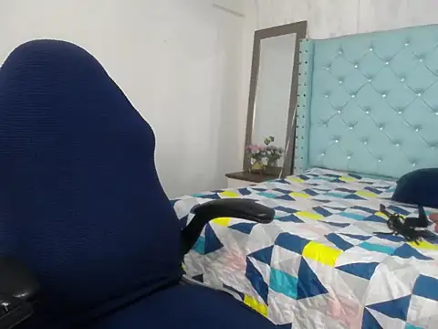 yuliet latin69 online show from 8, 11, 2025