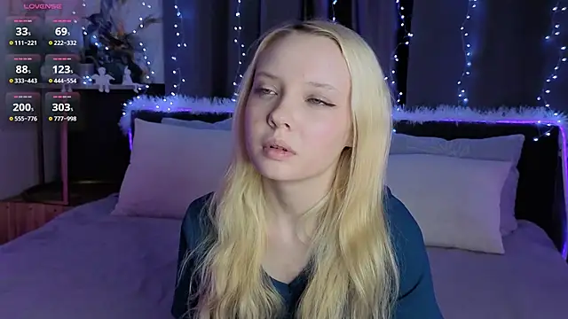 Snapshot of IraYounce chatting on 5, 2, 2026 IraYounce online show from 5, 2, 2026