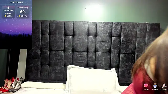 Alice  Morgan  online show from 28, 10, 2025