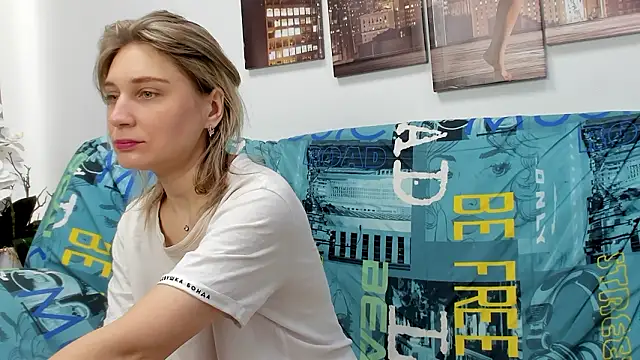 Snapshot of Tenderly_Sophie chatting on 28, 2, 2026 Tenderly Sophie online show from 28, 2, 2026