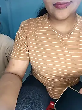 CoupleShow 432 online show from 23, 11, 2025