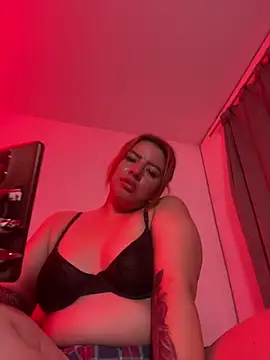 Snapshot of viki_11 chatting on 5, 11, 2025 viki 11 online show from 5, 11, 2025