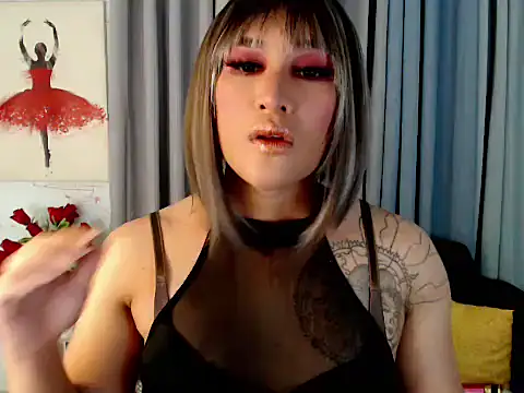 KeraMitenaa online show from 27, 10, 2025