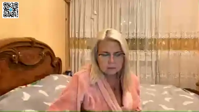 Snapshot of Galatea_2025 chatting on 28, 10, 2025 Galatea 2025 online show from 28, 10, 2025