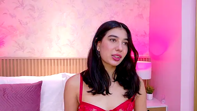 AdelineJhones online show from 28, 11, 2025