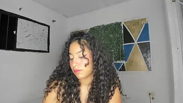 Snapshot of emily_stars1 chatting on 22, 2, 2026 emily stars1 online show from 22, 2, 2026