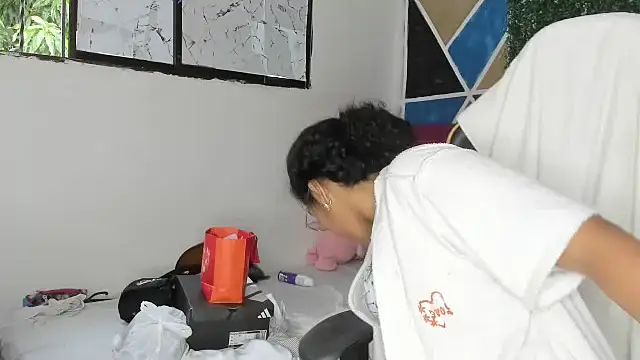 Snapshot of emily_stars1 chatting on 4, 3, 2026 emily stars1 online show from 4, 3, 2026