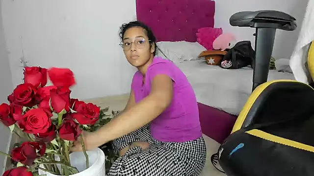 Snapshot of emily_stars1 chatting on 12, 3, 2026 emily stars1 online show from 12, 3, 2026