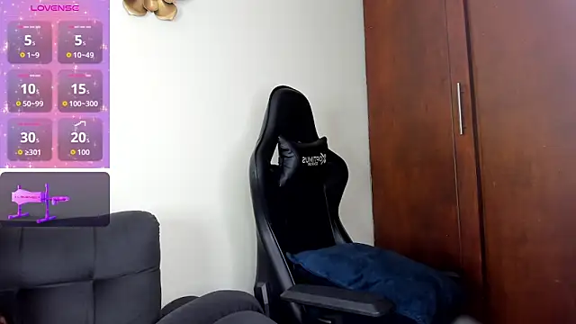 Snapshot of Amira_princess chatting on 18, 11, 2025 Amira princess online show from 18, 11, 2025