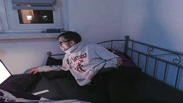 Snapshot of StephPra94 chatting on 23, 2, 2026 StephPra94 online show from 23, 2, 2026