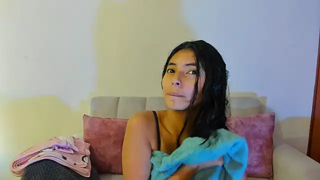 miadaviesx online show from 9, 11, 2025