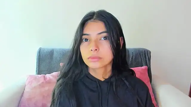 miadaviesx online show from 16, 11, 2025