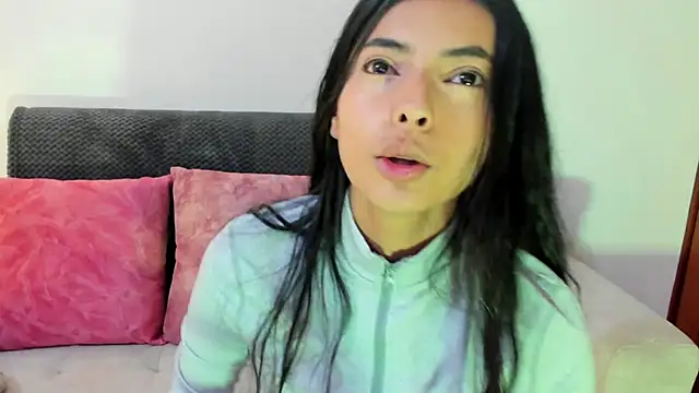 miadaviesx online show from 25, 11, 2025