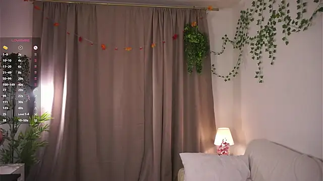 KissyCloud online show from 30, 11, 2025