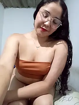 Snapshot of cami_3008 chatting on 10, 5, 2026 cami 3008 online show from 10, 5, 2026