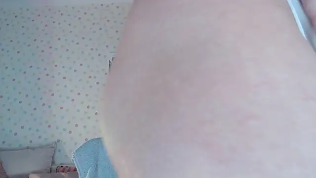 little paw  online show from 16, 11, 2025