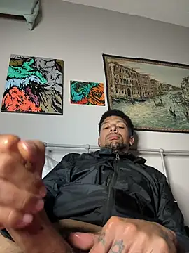 Snapshot of BigPrettyDick777 chatting on 9, 4, 2026 BigPrettyDick777 online show from 9, 4, 2026