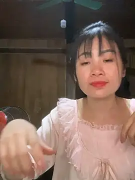 Snapshot of o-one-o chatting on 26, 10, 2025 o-one-o online show from 26, 10, 2025