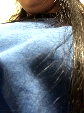 Snapshot of MAVI_EC chatting on 19, 11, 2025 MAVI EC online show from 19, 11, 2025