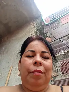 Snapshot of mother2-divorced chatting on 18, 6, 2026 mother2-divorced online show from 18, 6, 2026