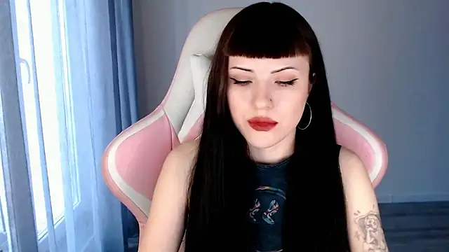 Snapshot of astra_rift chatting on 27, 4, 2026 astra rift online show from 27, 4, 2026