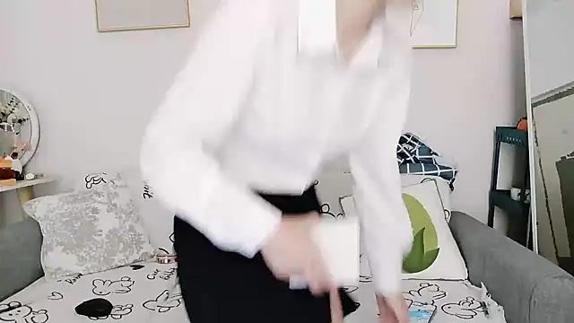 Snapshot of yuyan3929 chatting on 18, 11, 2025 yuyan3929 online show from 18, 11, 2025