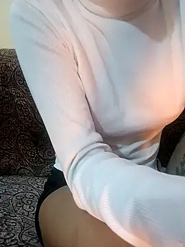 Fuck me babyy online show from 20, 11, 2025