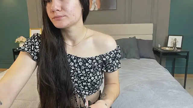 Adele Shy online show from 17, 11, 2025