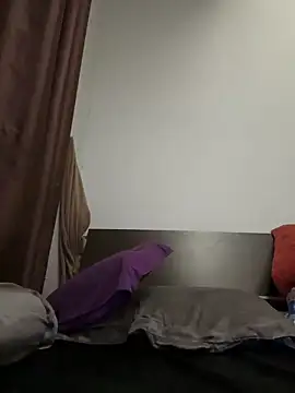 Snapshot of Emily-y chatting on 5, 2, 2026 Emily-y online show from 5, 2, 2026