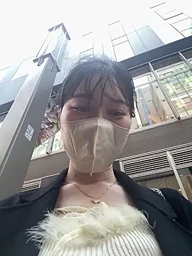 karenchaaan online show from 19, 4, 2026