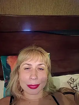 SelinaLovqx online show from 5, 3, 2026