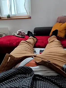 Snapshot of Bdjjdjjx chatting on 29, 10, 2025 Bdjjdjjx online show from 29, 10, 2025