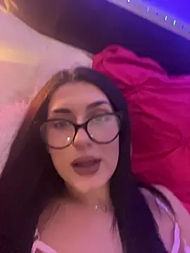 claraseloura online show from 23, 11, 2025