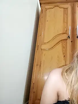 indilasixeey online show from 22, 11, 2025