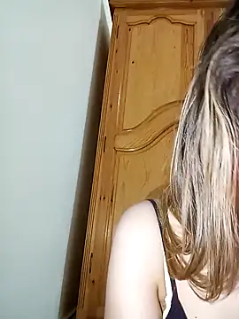 indilasixeey online show from 3, 2, 2026