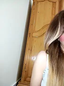 indilasixeey online show from 3, 4, 2026