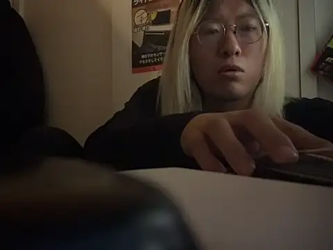 Snapshot of MUIMUICHAN27 chatting on 16, 3, 2026 MUIMUICHAN27 online show from 16, 3, 2026