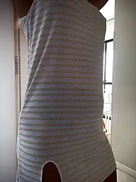 Snapshot of DESIRIE0609 chatting on 4, 2, 2026 DESIRIE0609 online show from 4, 2, 2026