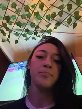 Lia  white online show from 4, 12, 2025