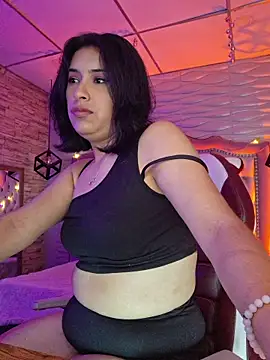 Roxanne Han online show from 7, 2, 2026