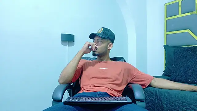 Neytanmalcon online show from 25, 11, 2025