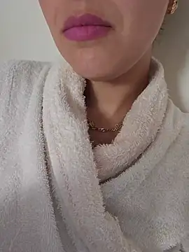 Sexy-girl online show from 21, 7, 2026