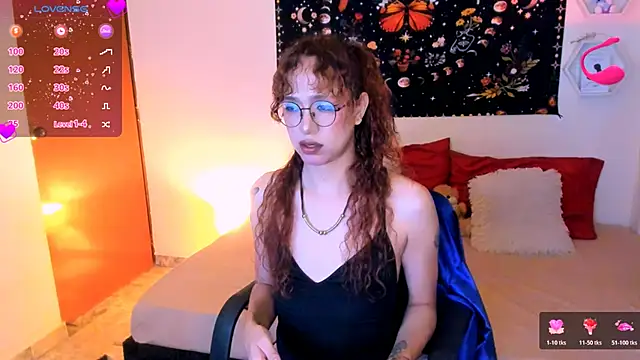 AdelineEsposito online show from 22, 11, 2025