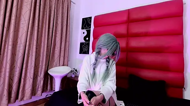 oliviamonroe online show from 14, 11, 2025