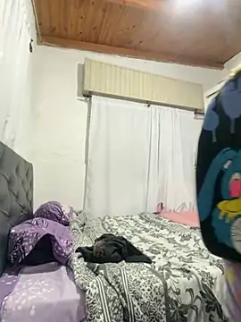 Snapshot of Babylovetierna11 chatting on 27, 10, 2025 Babylovetierna11 online show from 27, 10, 2025