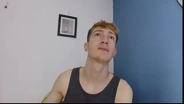 Snapshot of Erick_Taylor3 chatting on 20, 4, 2026 Erick Taylor3 online show from 20, 4, 2026