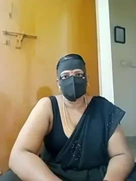 Snapshot of tamilammu1431 chatting on 11, 1, 2026 tamilammu1431 online show from 11, 1, 2026