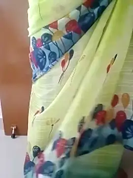 Snapshot of tamilammu1431 chatting on 22, 2, 2026 tamilammu1431 online show from 22, 2, 2026