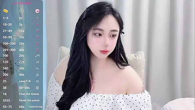 Love-hanzaizai718 online show from 14, 4, 2026